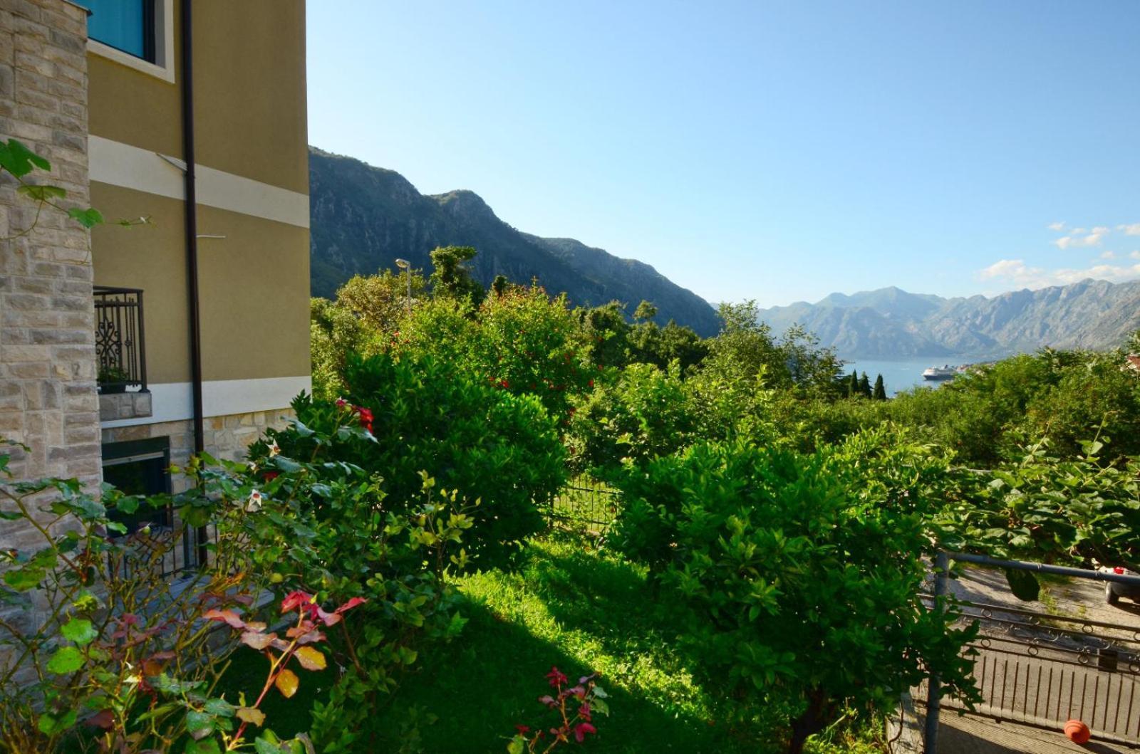 Radgost Kotor Apartments Exterior foto